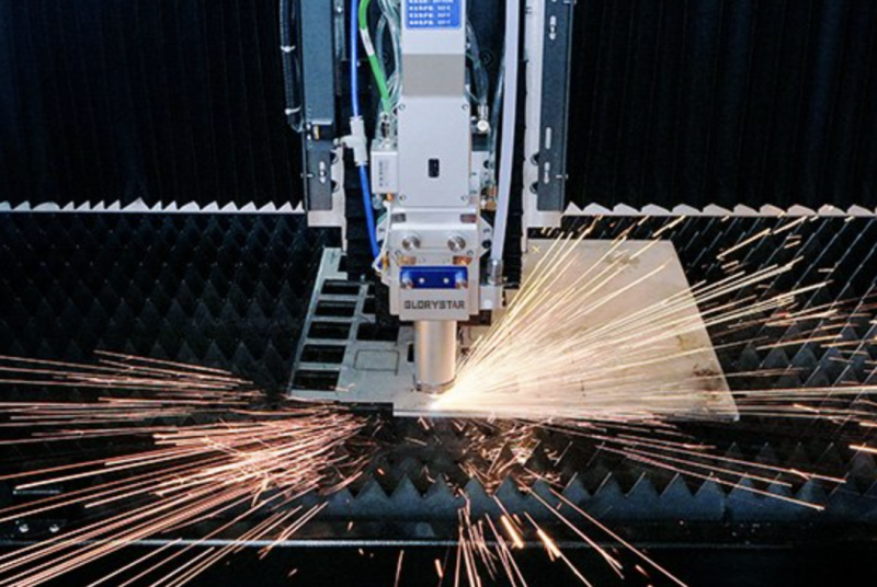 Prestation de découpe laser à Marseille : précision, performance et qualité